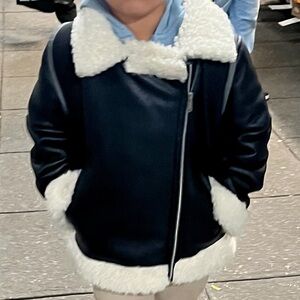 VGUC H&M Faux Leather Faux Wool Stylish Black and White Jacket, Unisex (6-7 yrs)